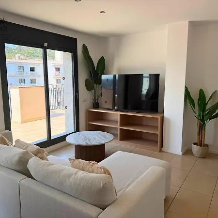 Bella - Modern With Parking & Pool Appartamento *