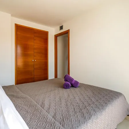 Bella - Modern With Parking & Pool Appartamento *