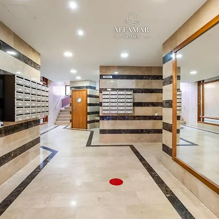 Bella - Modern With Parking & Pool * Lloret de Mar